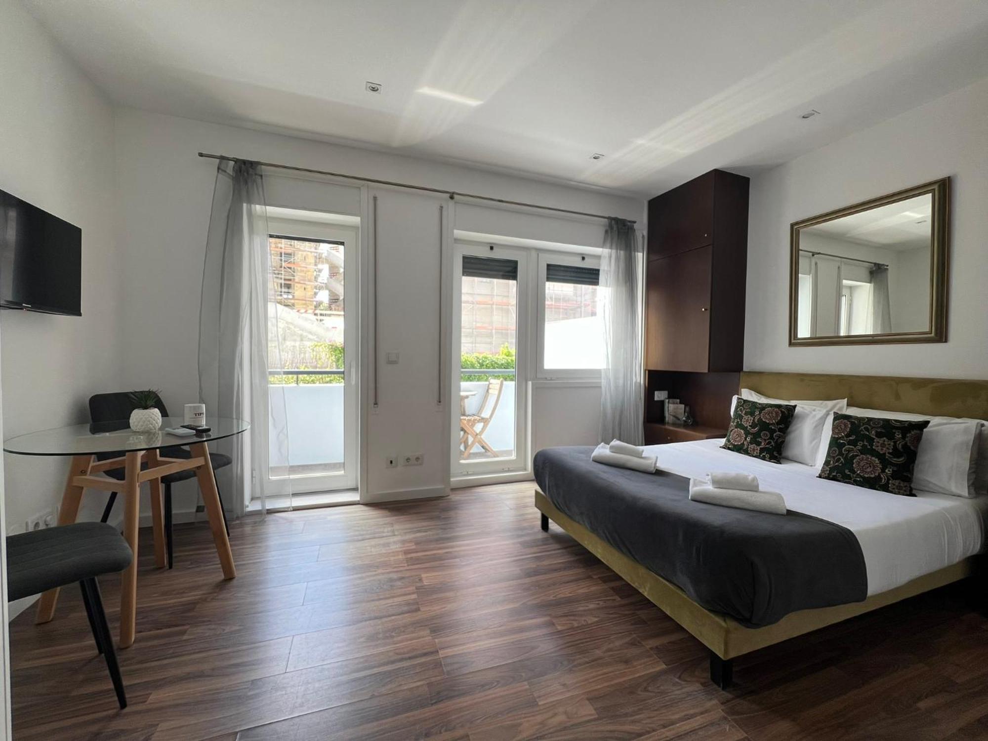 Almada Studios & Suites Porto Kültér fotó